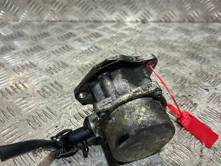 насос вакуумный Renault Clio 3 поколение [рестайлинг] 2011, 1.5 л., K9K 766, дизель, 5МКПП, универсал, 8201005306B, 7006730302