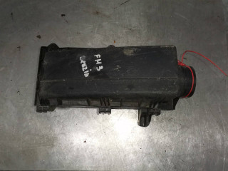 корпус воздушного фильтра Ford Mondeo 3 поколение 2002, 2.0 л., бензин, 5МКПП, универсал