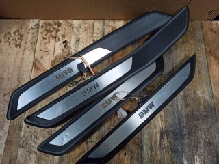 Накладка на порог внутренняя (комплект) BMW 7 серия F01/F02 2009, 4.4 л., N63 B44 A, бензин, 8046135, 8046291, 8046292