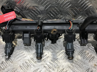 форсунка Volkswagen Polo 3 поколение 1999, 1.4 л., бензин, 5МКПП, хетчбэк 5 дв., 030906031J, 0280155919