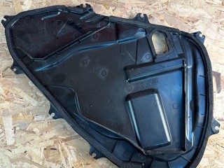 накладка двери (крышки) багажника Lexus RX 4 поколение [рестайлинг] 2021, 3.5 л., гибрид, АКПП, 8x1 - layat heat blue, внедорожник 5 дв., полный привод, правый руль, 67841-48070