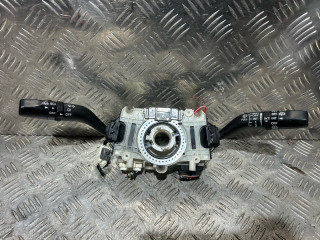 переключатель подрулевой (стрекоза) Mazda 6 GG [рестайлинг] 2005, 2.0 л., дизель, 5МКПП, красный, универсал