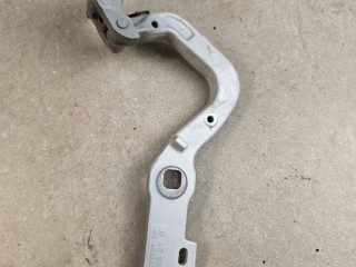 петля крышки багажника BMW 6 GT G32 2020, 2.0 л., бензин, АКПП, белый, задний привод, 7397891