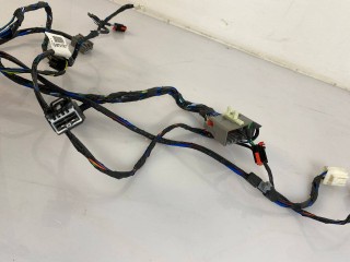 проводка Maserati Levante 1 поколение 2017, 3.0 л., A630HP, дизель, АКПП, blue, внедорожник 5 дв., полный привод, правый руль, 30116S4M0104, GM701001