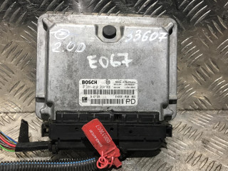 блок управления двигателем Opel Zafira 1 поколение (A) 2002, 2.0 л., дизель, МКПП, минивэн, 24417169, 0281010268