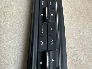 блок управления печки / климат-контроля Maserati Quattroporte 6 поколение [рестайлинг] 2019, 3.0 л., бензин, АКПП, чёрный, седан, задний привод, 06700749200