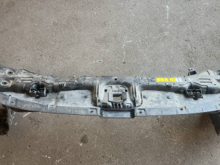 рамка капота Land Rover Range Rover Evoque L551 2020, 2.0 л., бензин, АКПП, внедорожник 5 дв.