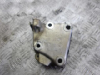 кронштейн двигателя Peugeot 406 1 поколение [рестайлинг] 2001, 2.0 л., дизель, 9628311880