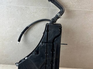 бачок омывателя Alfa Romeo 2021, 2.1 л., дизель, АКПП, чёрный, внедорожник 5 дв., полный привод, 50556493