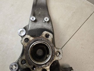 кулак поворотный правый BMW 6 GT G32 2020, 2.0 л., бензин, АКПП, белый, задний привод, 6871191, 31206884382