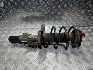 стойка передняя левая Volvo V40 2 поколение 2013, 1.6 л., D 4162 T, дизель, 6МКПП, хетчбэк 5 дв.