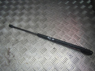 амортизатор крышки багажника (3-5 двери) Opel Zafira 1 поколение (A) 2001, 90579440