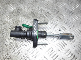 цилиндр сцепления главный Toyota Avensis 3 поколение (T270) [рестайлинг] 2012, 2.2 л., дизель, МКПП, универсал, 3142002051C