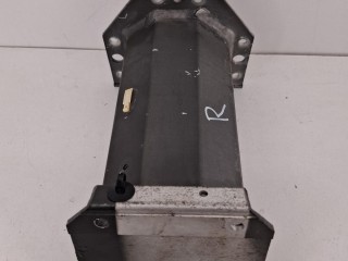 лонжерон правый Aston Martin DB9 1 поколение [рестайлинг] 2012, 5.9 л., бензин, 131210LLS, AD43U17N800AC