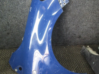 крыло переднее правое Volkswagen Fox 2 поколение 5Z 2004