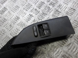 блок управления стеклоподъемниками Skoda Fabia 1 поколение [рестайлинг] 2006, 1.2 л., бензин, МКПП, хетчбэк 5 дв., 1J3959857A