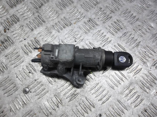 замок зажигания Volkswagen Transporter T5 2005, 2.5 л., дизель, МКПП, микроавтобус, 4B0905851C