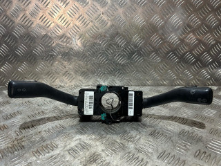 переключатель подрулевой (стрекоза) Skoda Octavia 1 поколение [рестайлинг] 2003, 1.9 л., дизель, 5МКПП, универсал, 8L0953513G