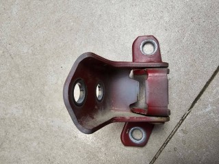 петля двери Fiat 124 Spider 1 поколение 2020, 1.4 л., АКПП, красный, кабриолет, задний привод