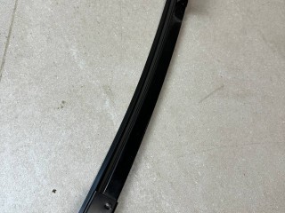 направляющая стекла задней правой Land Rover Range Rover Evoque L551 2020, 2.0 л., бензин, АКПП, белый, внедорожник 5 дв., полный привод, правый руль, K8D2255A62