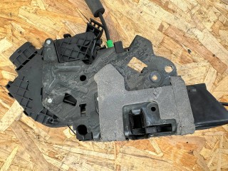 замок двери задней правой Land Rover Range Rover Sport 2 поколение [рестайлинг] 2020, 3.0 л., 306DT, дизель, АКПП, rhodium silver (1ac), внедорожник 5 дв., полный привод, правый руль, DK6224994EG