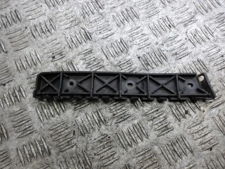 крепление бампера Skoda Fabia 1 поколение [рестайлинг] 2005, 1.9 л., дизель, МКПП, универсал, 6Y0807184C