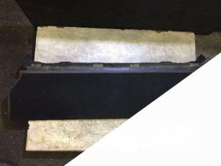 пол багажника Land Rover Discovery 3 поколение 2008, EBZ500011