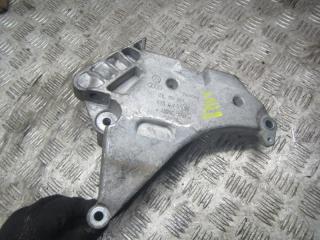 кронштейн двигателя Volkswagen Passat B6 2008, 03L199207