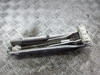 домкрат Audi A6 C5 [рестайлинг] 2005, 2.4 л., бензин, АКПП, седан, 4F0011031