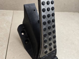 педаль Mercedes-Benz C AMG W204 2009, 6.3 л., бензин, АКПП, серый, седан, задний привод, A2043000204