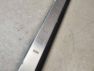 накладка на порог внутренняя Infiniti QX60 L50 2014, 3.5 л., VQ35DE, бензин, АКПП, чёрный, внедорожник 5 дв., полный привод, 769B33JA0A