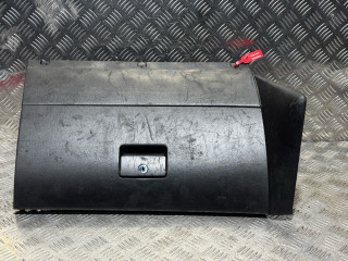 бардачок Volkswagen Bora 1 поколение 2001, 1.9 л., ASZ, дизель, 6МКПП, универсал