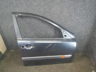 дверь передняя правая Renault Laguna 2 поколение 2002