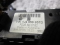 блок управления стеклоподъемниками Volkswagen Golf 4 поколение 2001, 1.4 л., бензин, МКПП, универсал, 1J4959857D - фото №2