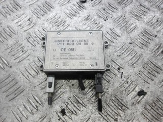 усилитель антенны Mercedes-Benz E-Класс W211/S211 2004, 3.2 л., дизель, АКПП, универсал, 2118200885