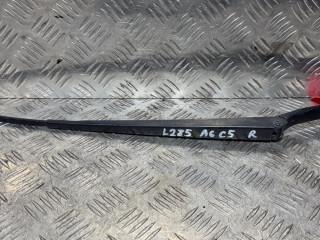 щеткодержатель (поводок стеклоочистителя, дворник) Audi A6 4B/C5 1998, 2.4 л., ALF, бензин, АКПП, седан