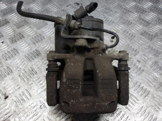 суппорт задний правый Volkswagen Passat B6 2006, 2.0 л., дизель, МКПП, универсал