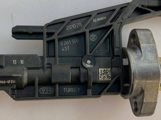 форсунка BMW X2 F39 2021, 1.5 л., B38 B15 A, бензин, АКПП, 13538656548, 261500437
