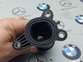 фланец (тройник) системы охлаждения BMW 5 серия G30/G31 2017, 2.0 л., B47 D20 A, дизель, 8511205 - фото №2