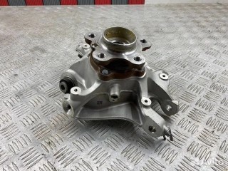 кулак задний левый BMW X3 G01 (2017 - 2026), 33306871027
