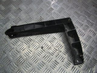 крепление бампера Volkswagen Touareg 1 поколение 2003, 4.2 л., бензин, АКПП, внедорожник 5 дв., 7L6807862