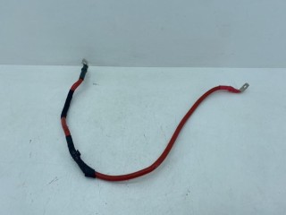 плюсовой провод аккумулятора BMW X5 G05 2021, внедорожник 5 дв.