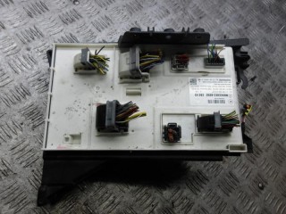 блок комфорта Mercedes-Benz B-Класс W246 [рестайлинг] 2017, 1.5 л., дизель, АКПП, хетчбэк 5 дв., A1569005303