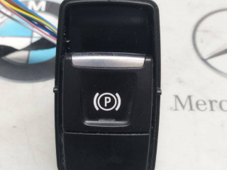 кнопка ручного тормоза (ручника) BMW X1 F48 2018, 2.0 л., бензин, АКПП, 6822523