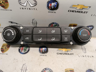 блок управления печки / климат-контроля GMC Terrain 2 поколение 2019, 1.5 л., бензин, передний привод, 84296135