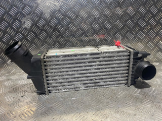 интеркулер Peugeot 307 1 поколение 2005, 2.0 л., RHR (DW10BTED4), дизель, 6МКПП, мышка, универсал, 9646694680