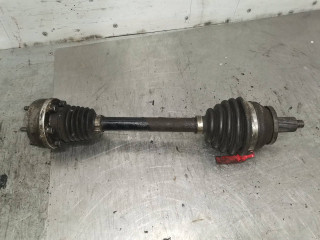 полуось передняя левая (приводной вал, ШРУС) Volkswagen Polo 4 поколение [рестайлинг] 2006, 1.4 л., дизель, МКПП, хетчбэк 5 дв.