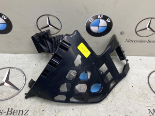 Крепления ( кронштейн ) крыла лев. BMW 2023, 3.0 л., B58 B30 A, бензин, 475, 9881245