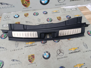 накладка внутренняя на заднюю панель кузова Infiniti QX30 1 поколение 2018, 2.0 л., бензин, 849925DK0A