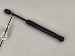 держатель капота Alfa Romeo Stelvio 1 поколение 2018, 2.1 л., дизель, АКПП, 50535450